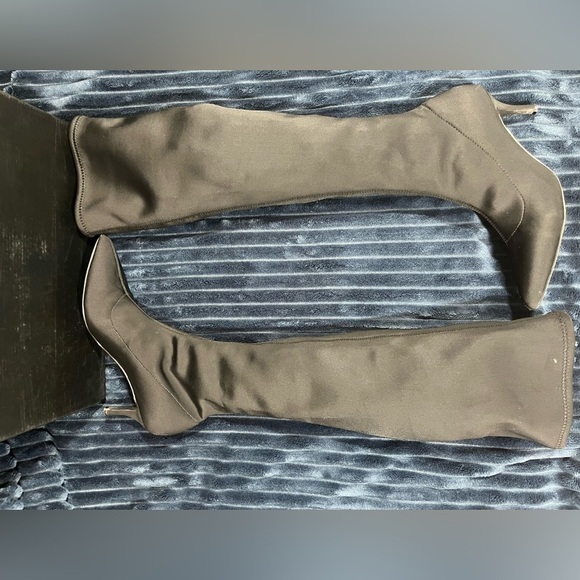 Charles by Charles David OTK Pointed Toe Cloth Material Boot Black Size 6.5 - Picture 2 of 11